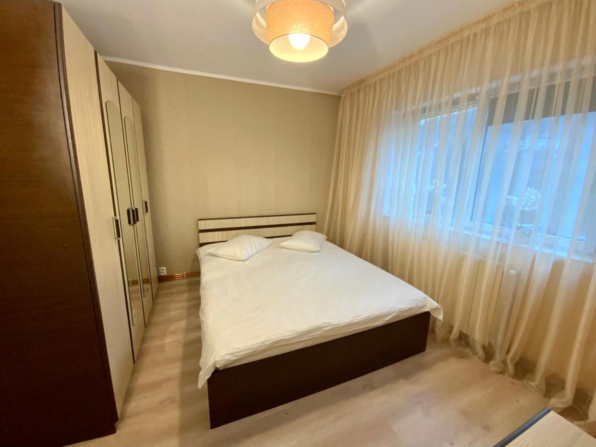Apartament Bella Tirgu Ocna Exterior photo